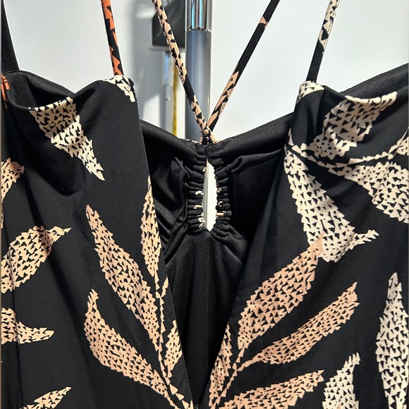 NWT / GUESS / Leaf Print Sheath Dress - Picture 8 of 9